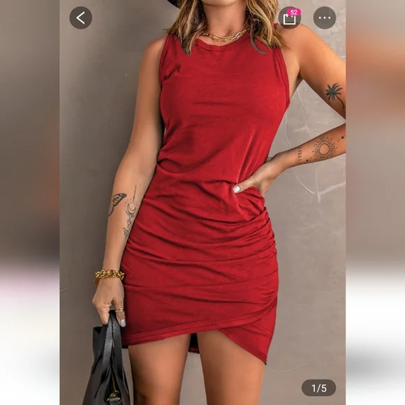 Red rouched sleeveless dress - Picture 1 of 7